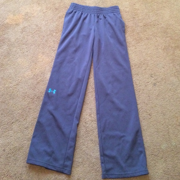 Dark grey under armour pants