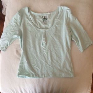 Crop top with midsleeves