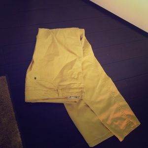 Yellow skinnys