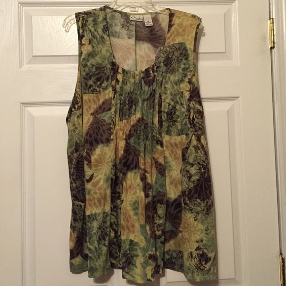 Sleeveless top