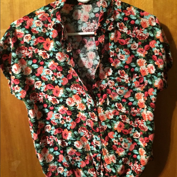 Pacsun floral shirt