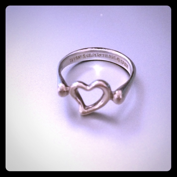 Tiffany & Co. Elsa Peretti open heart ring