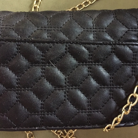 ☆Black quilted bag - Picture 3 of 3