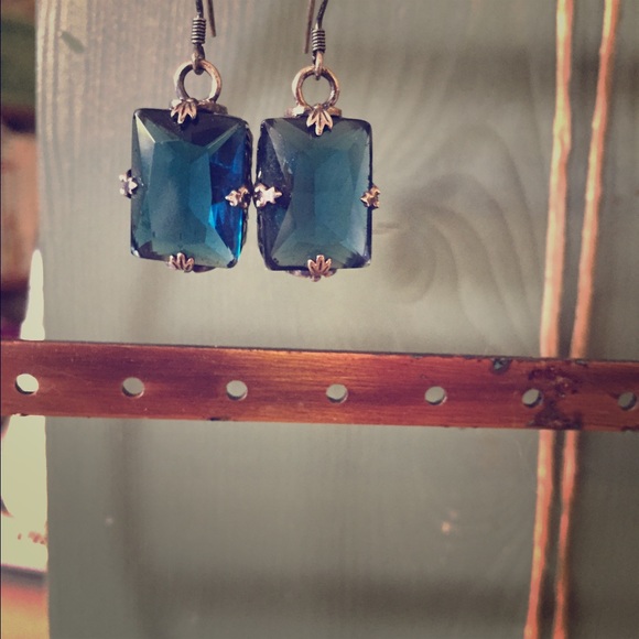Jewelry - Blue Earrings!