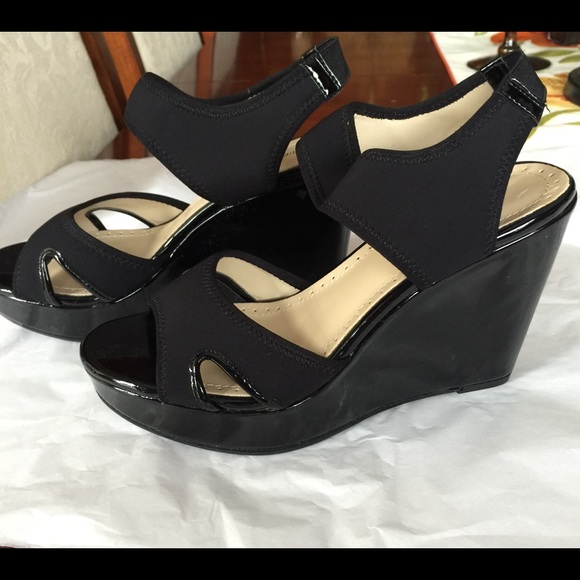 🎉🎉💥Host Pick Glam Girl Party 08/31/2015💥🎉🎉 - Picture 3 of 4