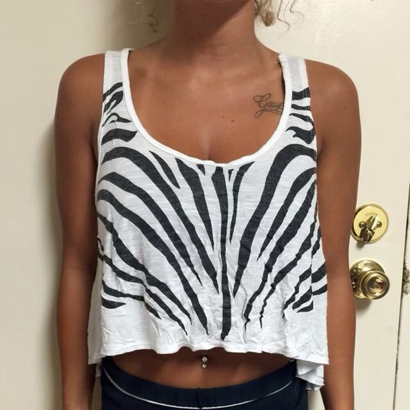 Flowy zebra print crop top