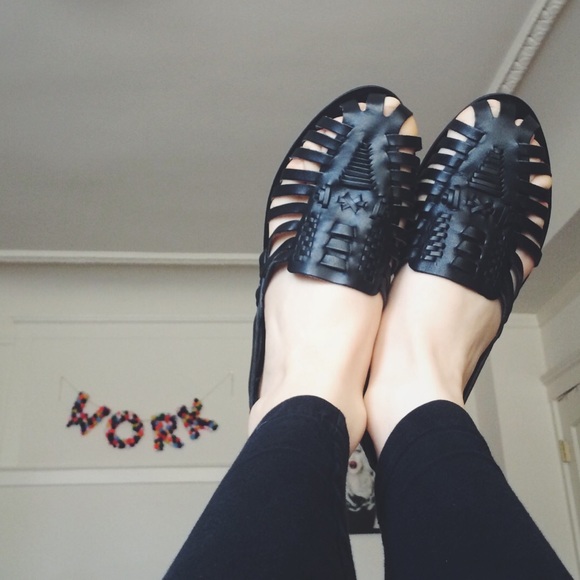 Urban Outfitters Shoes - Black Ecote Hurache Shoes