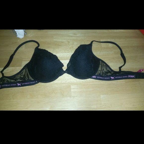 VS PINK black lace bra