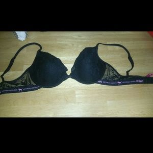 VS PINK black lace bra