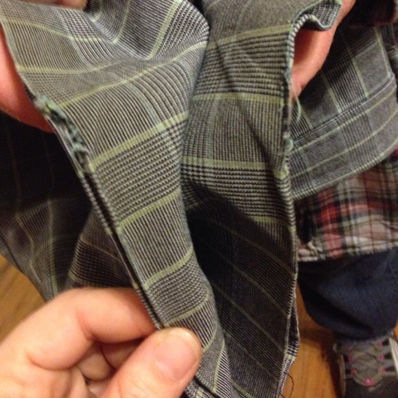 Liz Claiborne plaid pants - Picture 4 of 4