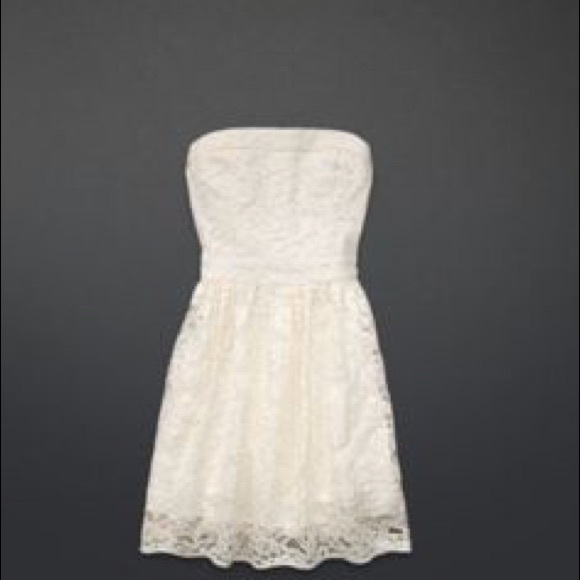 💛Shinny Gold lace dress✨ . (OBO) - Picture 1 of 2