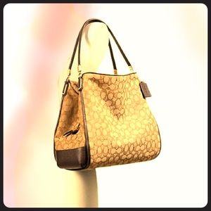 Coach Phoebe Shoulder Bag