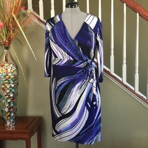 NEW YORK & COMPANY Wrapped Dress 💜 Sz L