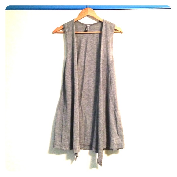 Light sweater vest - Picture 1 of 1