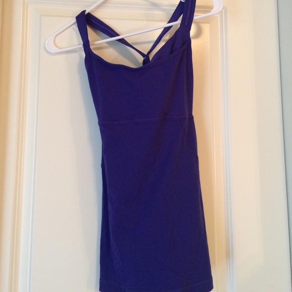 Lulu athletic tank with built in sports bra