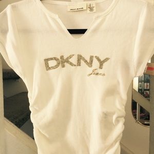 DKNY T-SHIRT