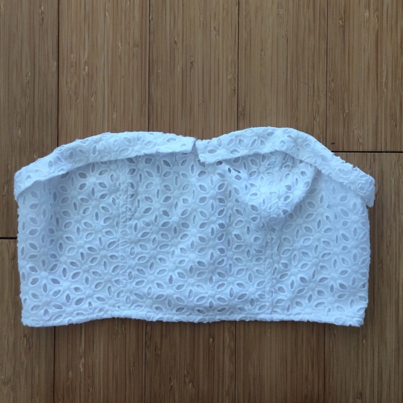 White bandeau/bralette with lace overlay