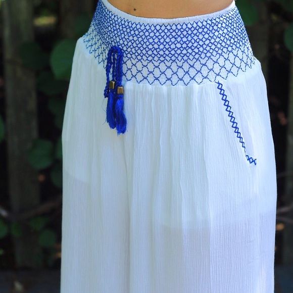 SOLD OUT Hamptons White Palazzo Pants - Picture 4 of 4