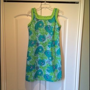 EUC LILLY PULITZER SHIFT SIZE 8