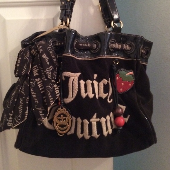 Juicy couture purse .