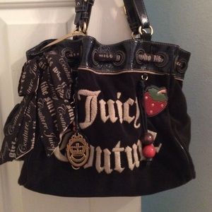 Juicy couture purse .