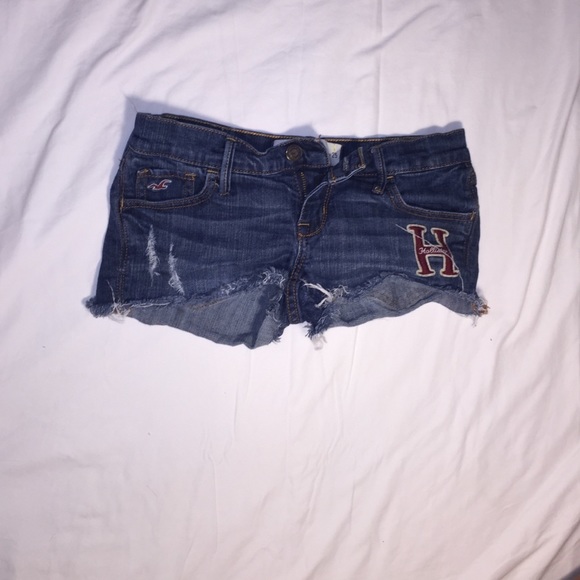 Hollister short