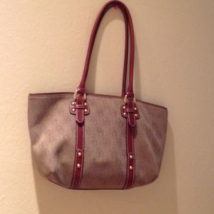 Dooney and Bourke Handbag