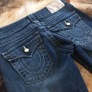 True Religion Joey Fall flare woman's 25 jeans
