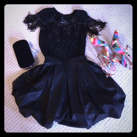 Forever 21 black top with hanging strands