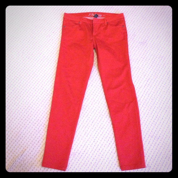NEVER WORN Red skinny pants size 11
