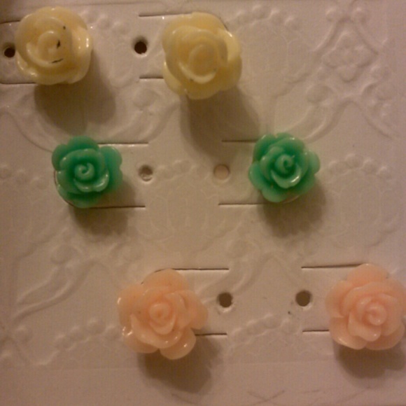 Bright rose earrings!