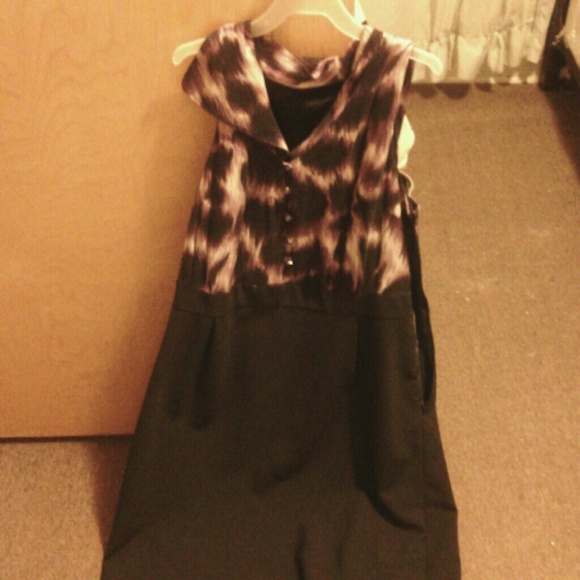 Dress - Picture 1 of 2