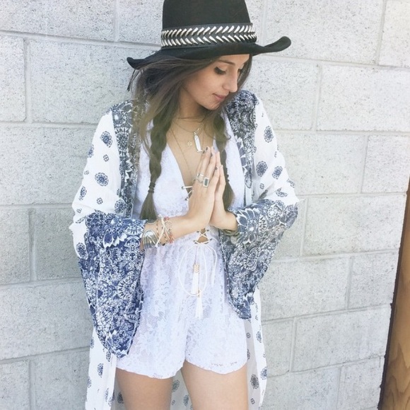 LF Tops - SPRING '15🌸 LF blue printed kimono