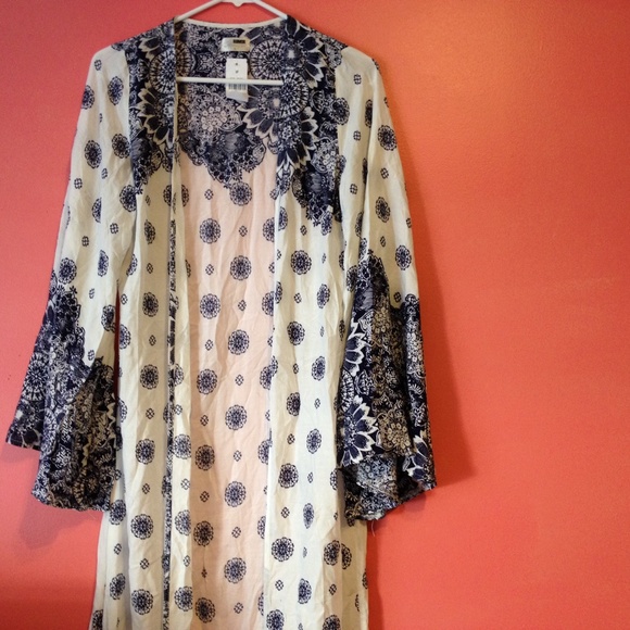 SPRING '15🌸 LF blue printed kimono - Picture 2 of 4