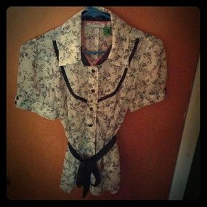 Guess black/cream print button up blouse