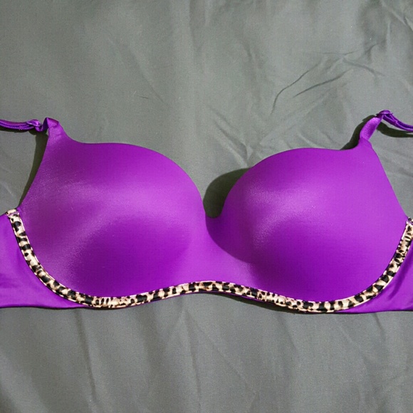 Victoria's Secret Balconet bra.