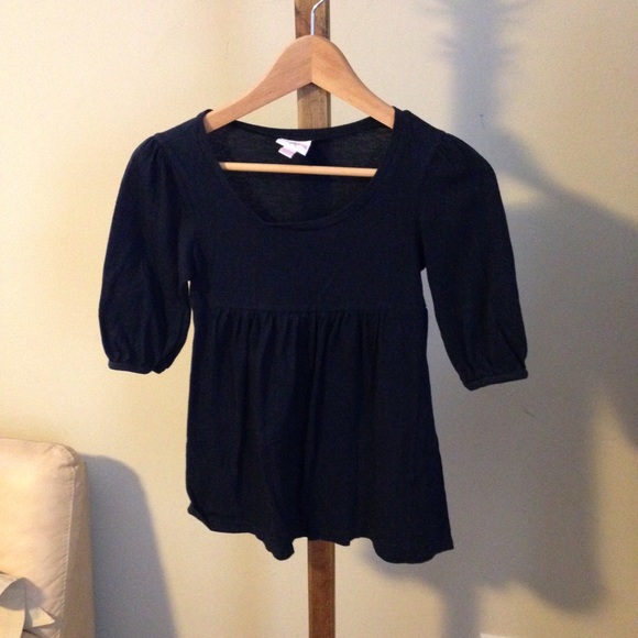 Black shirt
