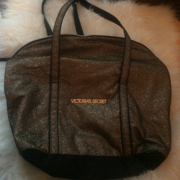Sparking Victoria's Secret bag