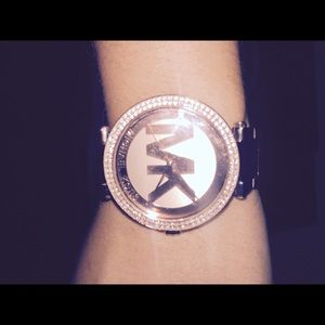 Micheal kors rosegold watch