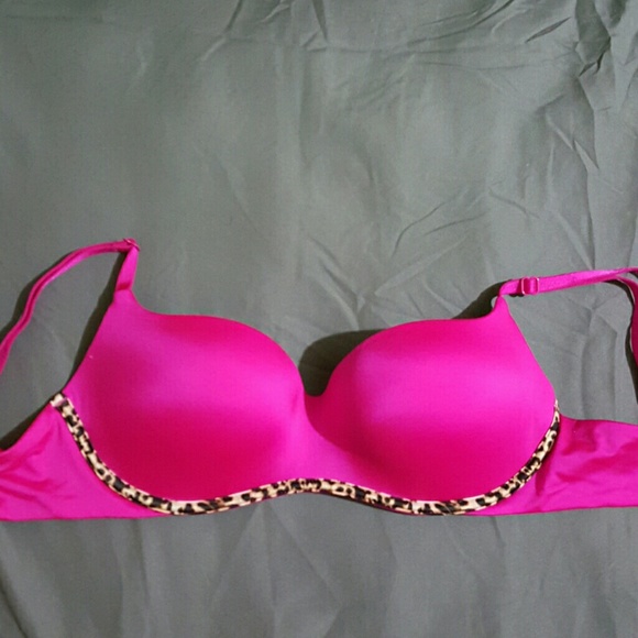 Victoria's Secret Balconet bra.