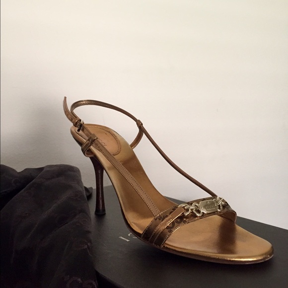 Gucci gold/bronze heels