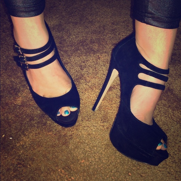 Gold strap platform heels