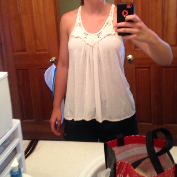 Tank top pictures on - Picture 1 of 2