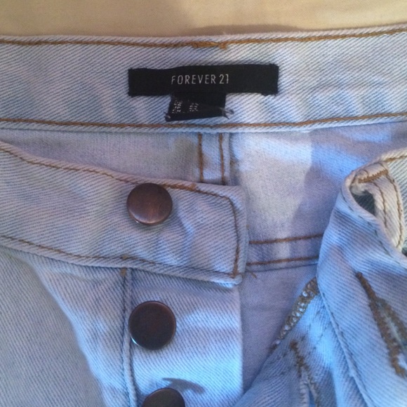 High Waisted distressed Denim Shorts - Picture 2 of 2