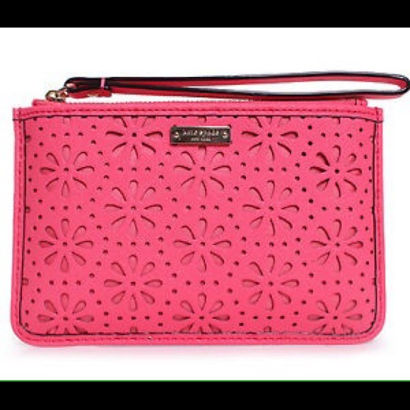 kate spade Handbags - SALE!!! NWOT Kate Spade pink wristlet