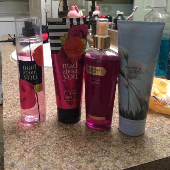 Fragrances bundle.