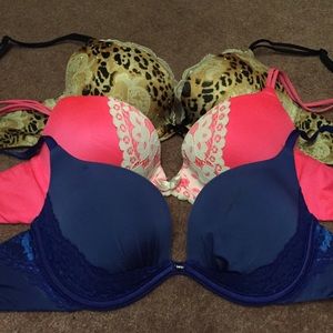 32 c bras Victoria secret