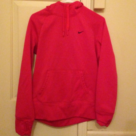 Nike Jackets & Blazers - Nike pullover