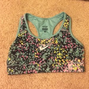 Nike Pro Sports Bra