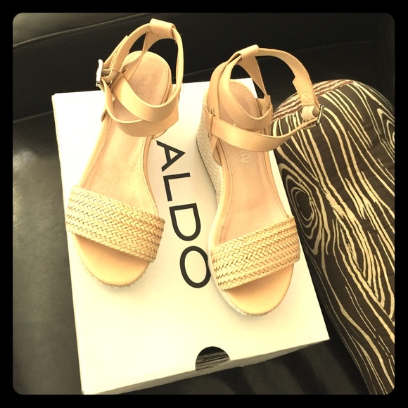 Brand-new shoes👣